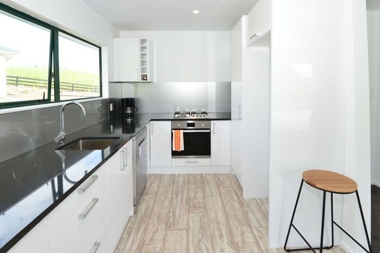 Photo of property in 608a West Coast Road, Makarau, Warkworth, 0981