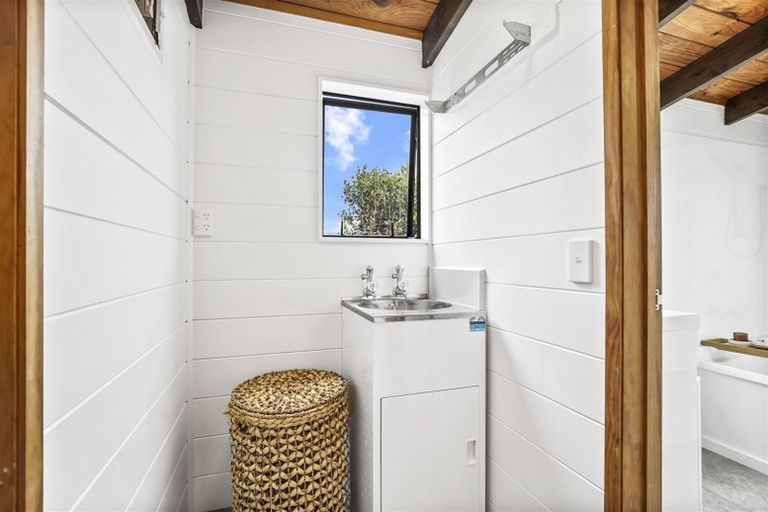 Photo of property in 37a Collins Road, Melville, Hamilton, 3206