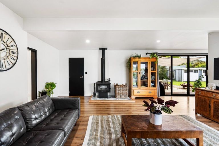 Photo of property in 1 Grey Street, Bay View, Napier, 4104