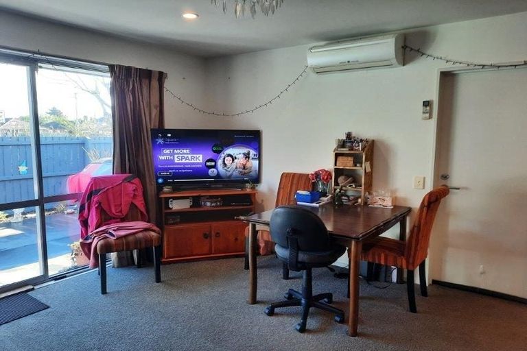 Photo of property in 10 North Avon Road, Richmond, Christchurch, 8013