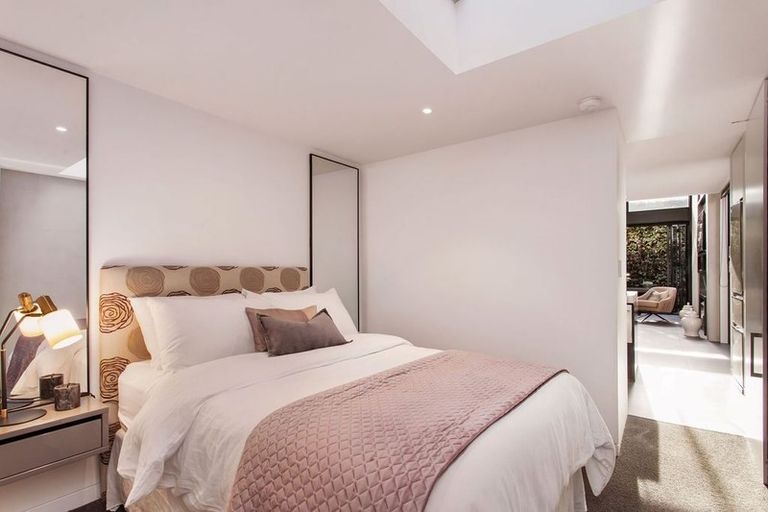 Photo of property in 114 Caledonian Road, St Albans, Christchurch, 8014