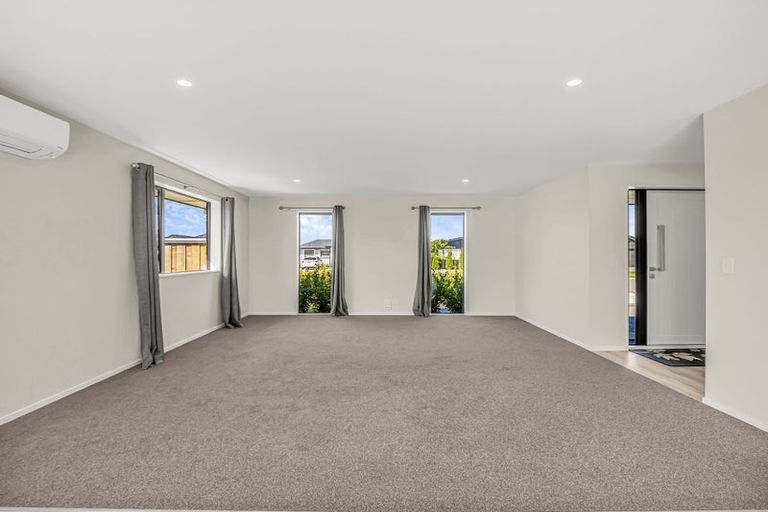 Photo of property in 18 Nathaniel Archer Street, Woodend, 7610