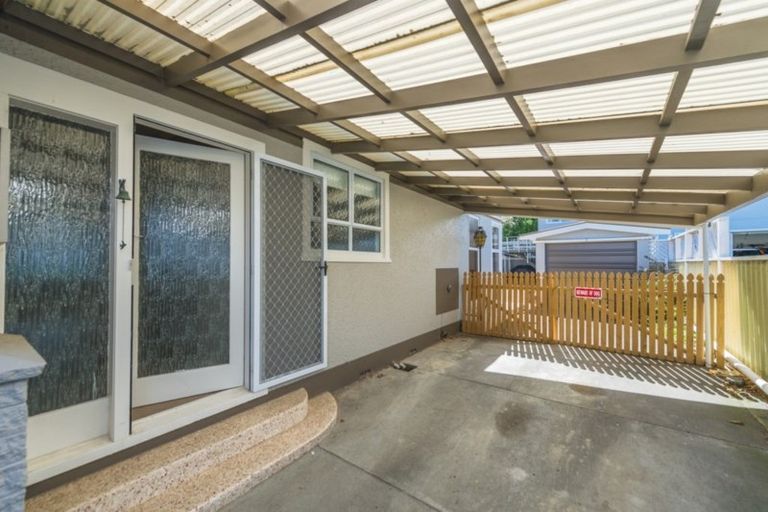 Photo of property in 35 Durie Street, Durie Hill, Whanganui, 4500