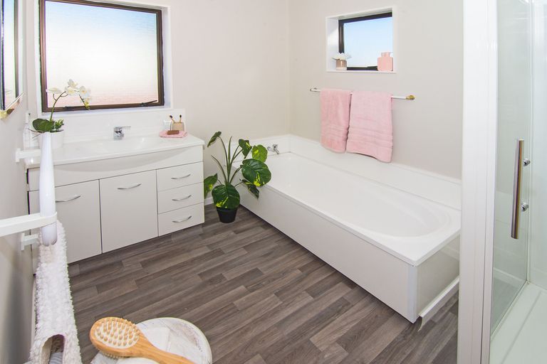 Photo of property in 61a Totara Street, Lansdowne, Masterton, 5810