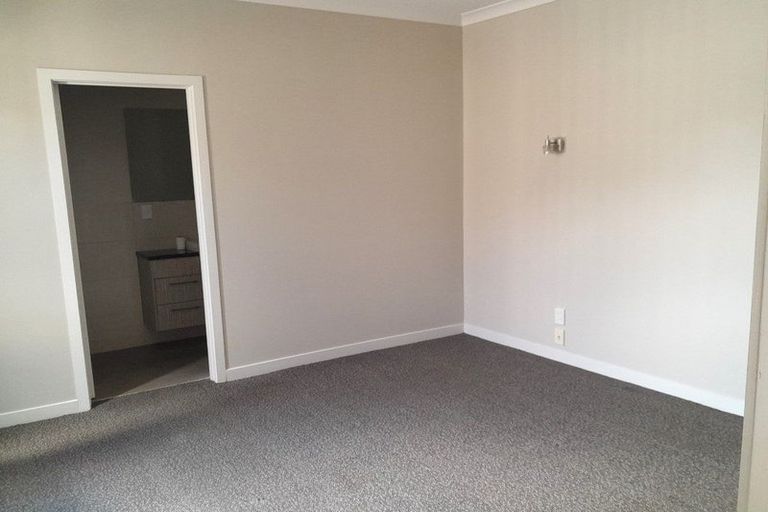 Photo of property in 6/5 Massey Avenue, Pukekohe, 2120