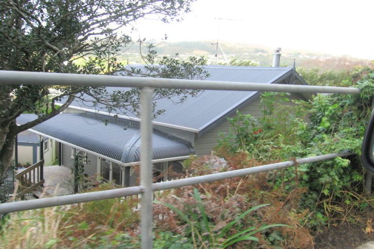 Photo of property in 292 Main Road, Tawa, Wellington, 5028