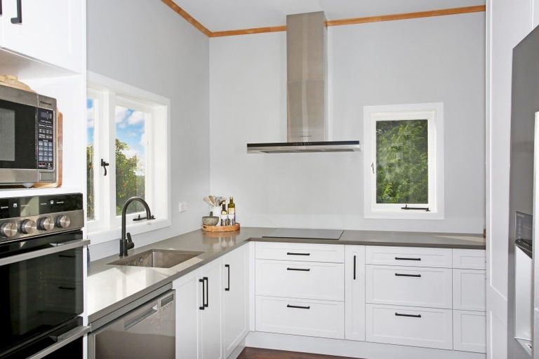 Photo of property in 86 Saddleton Road, Clarks Beach, Pukekohe, 2679