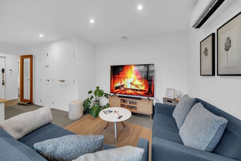 Photo of property in 1/32 Avalon Street, Richmond, Christchurch, 8013