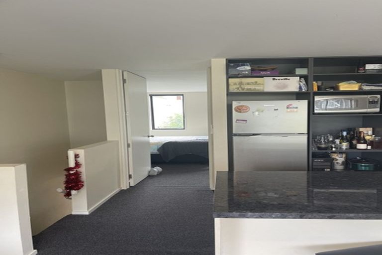 Photo of property in 29 Grove Road, Addington, Christchurch, 8024