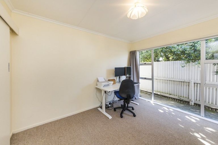 Photo of property in 81a Vogel Street, Roslyn, Palmerston North, 4414