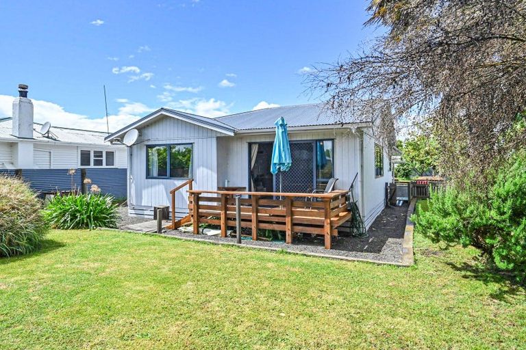 Photo of property in 1 Hyla Road, Haumoana, 4102