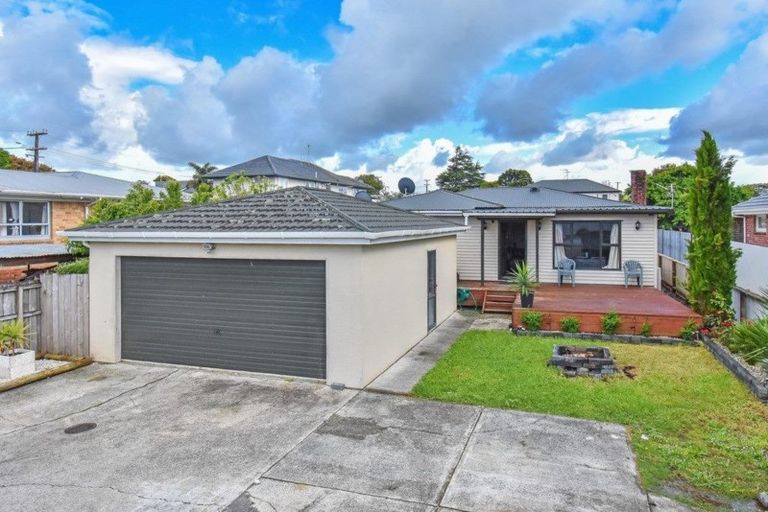 Photo of property in 233 Puhinui Road, Papatoetoe, Auckland, 2025