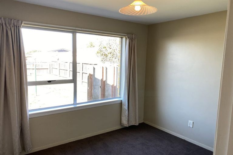 Photo of property in 14 Ashwood Street, Parklands, Christchurch, 8083