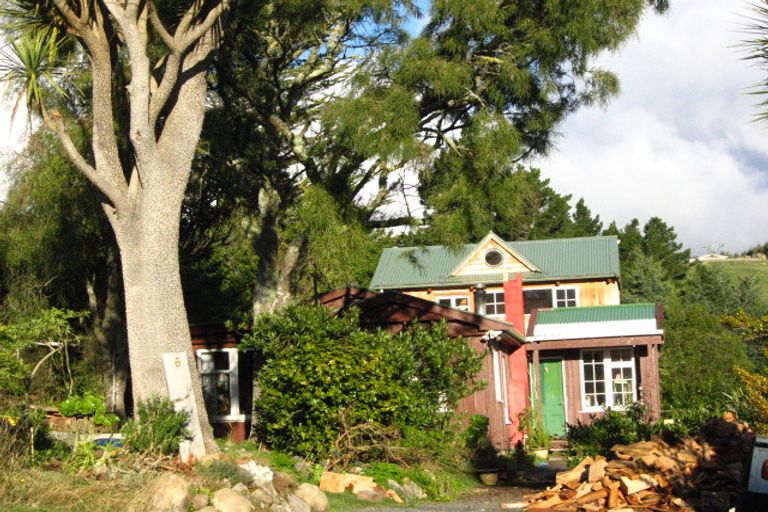 Photo of property in 5 Ridge Street, Purakaunui, Port Chalmers, 9081