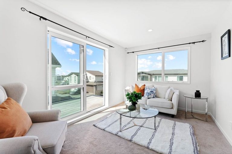 Photo of property in 41 Remuremu Street, Long Bay, Auckland, 0630