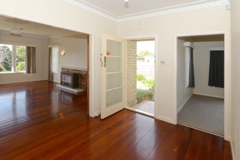 Photo of property in 141 Clarkin Road, Fairfield, Hamilton, 3214