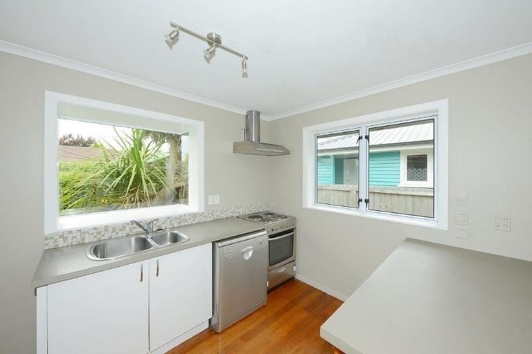 Photo of property in 42 Richards Avenue, Papanui, Christchurch, 8053