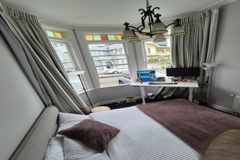 Photo of property in 15 Portland Crescent, Thorndon, Wellington, 6011