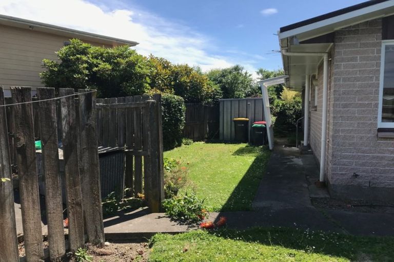 Photo of property in 2/24 Hartford Street, Burnside, Christchurch, 8053