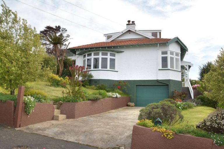 Photo of property in 5 Bellevue Street, Belleknowes, Dunedin, 9011