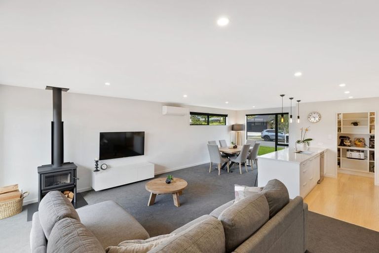 Photo of property in 88 Ridgeway Avenue, Rolleston, 7615