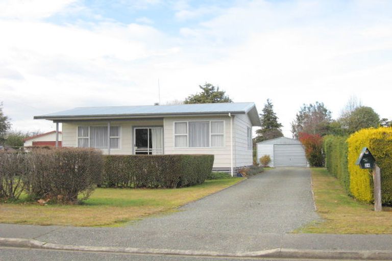Photo of property in 24 Matai Street, Te Anau, 9600