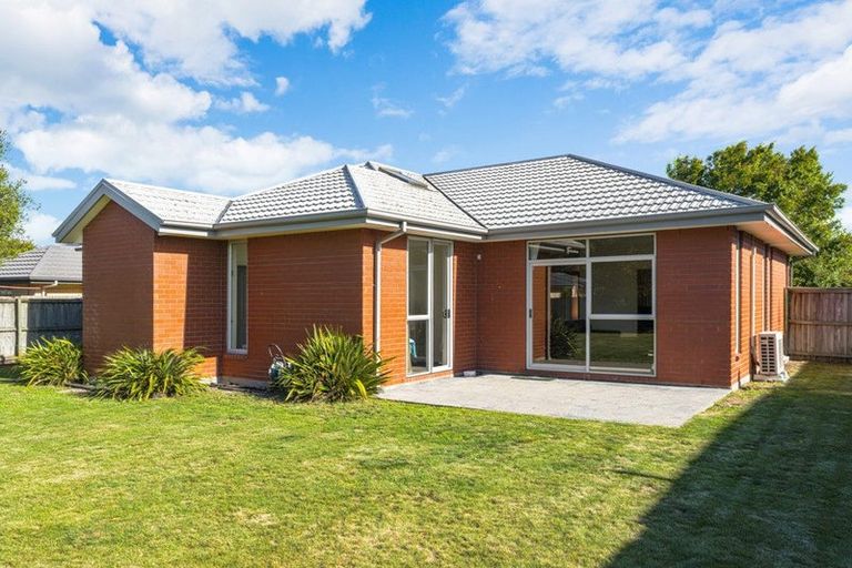 Photo of property in 18 Kinglear Drive, Rolleston, 7614