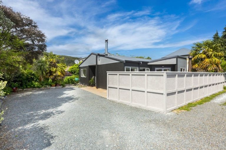 Photo of property in 28a Melrose Street, Wallaceville, Upper Hutt, 5018