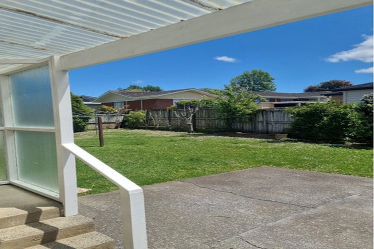 Photo of property in 1/13 Studfall Street, Pakuranga Heights, Auckland, 2010