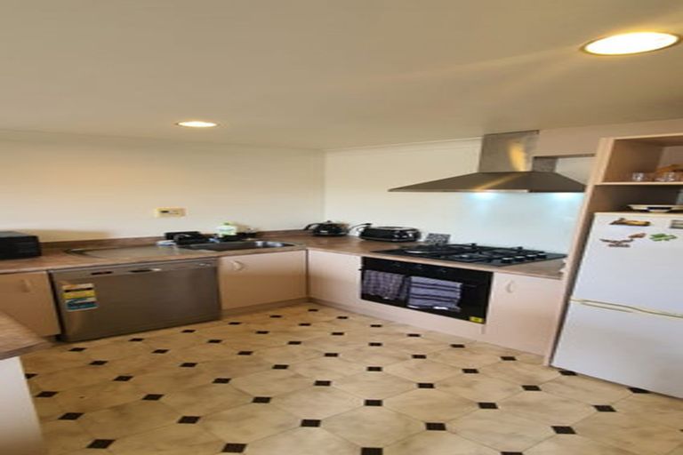 Photo of property in 14 Birkhall Grove, Strathmore Park, Wellington, 6022