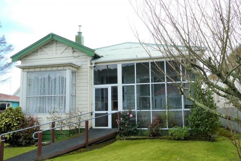 Photo of property in 40 Shakespeare Street, Greymouth, 7805