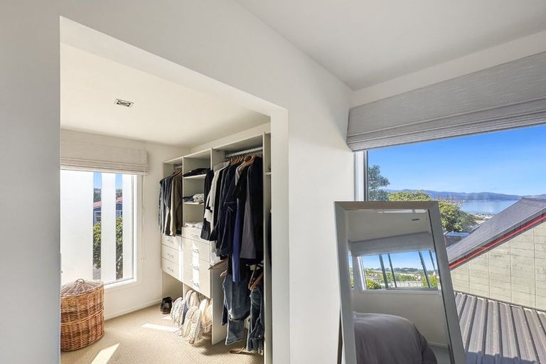 Photo of property in 273 Dowse Drive, Maungaraki, Lower Hutt, 5010