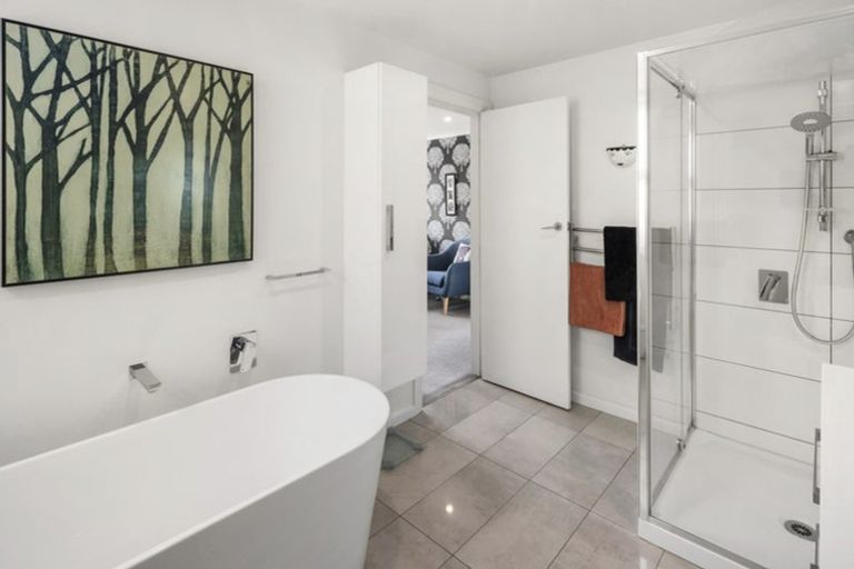 Photo of property in 8 Hay Street, Oriental Bay, Wellington, 6011