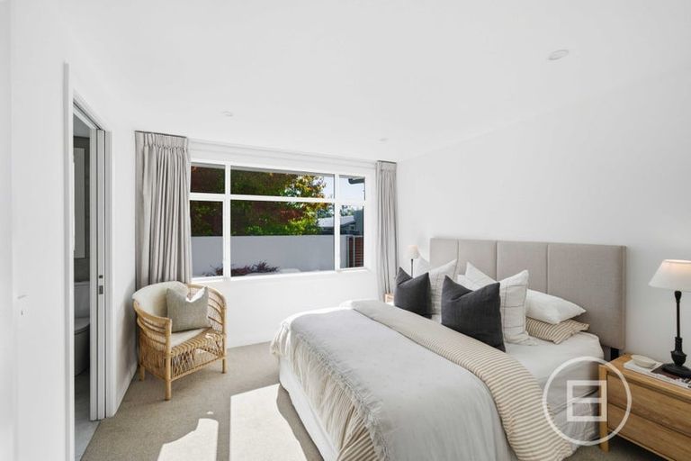 Photo of property in 22 Tomes Road, St Albans, Christchurch, 8052