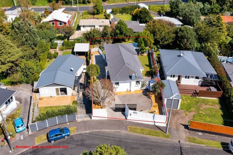 Photo of property in 20 Stuart Place, Blagdon, New Plymouth, 4310