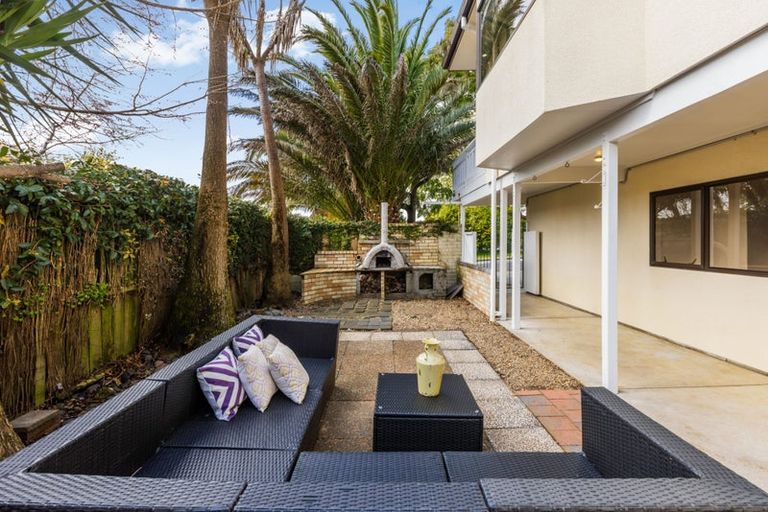 Photo of property in 123 Wattle Farm Road, Wattle Downs, Auckland, 2103