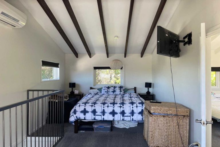 Photo of property in 42 Moody Street, Gore Bay, Cheviot, 7383