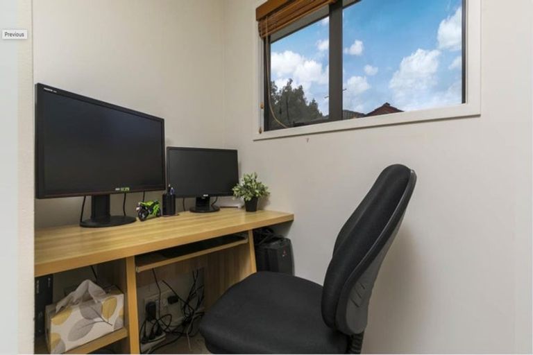 Photo of property in 20 Kristin Lane, Albany, Auckland, 0632