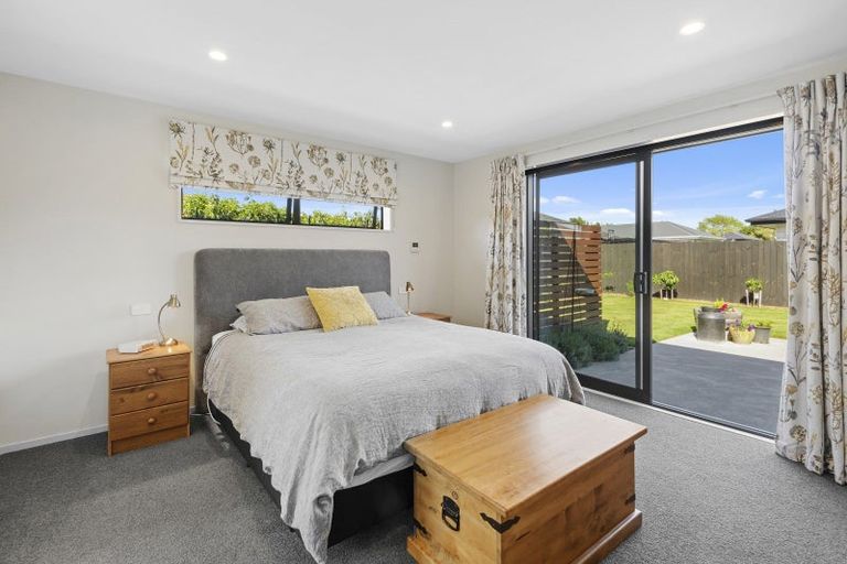 Photo of property in 76 Aviemore Drive, Marshland, Christchurch, 8083