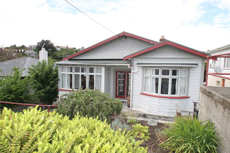 Photo of property in 84 Nairn Street, Kaikorai, Dunedin, 9010