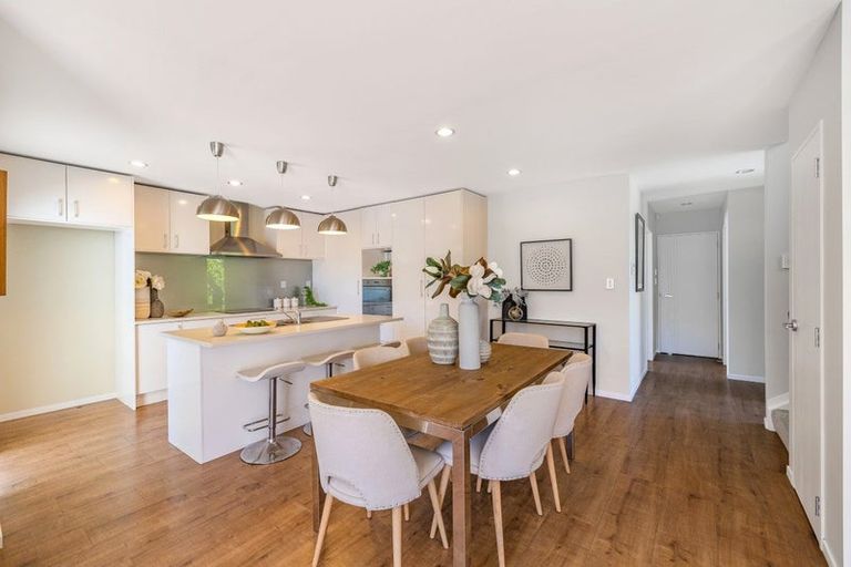 Photo of property in 13b Hamlin Road, Mount Wellington, Auckland, 1060