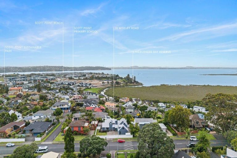 Photo of property in 18 Wiseley Road, Hobsonville, Auckland, 0618
