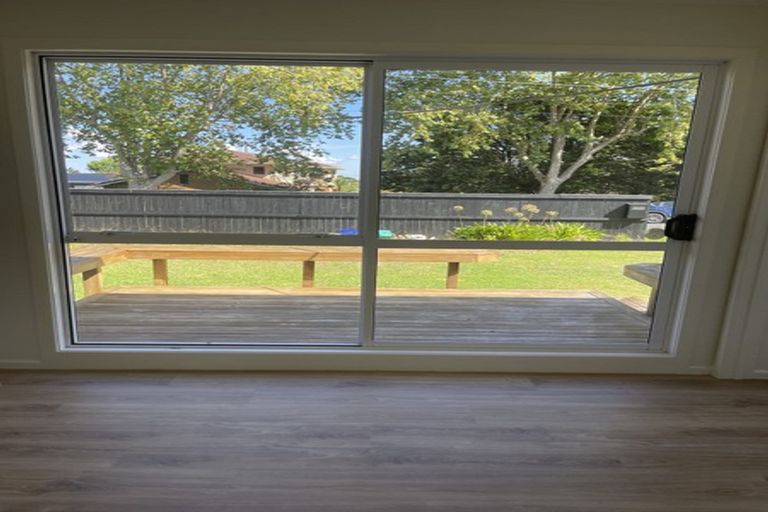 Photo of property in 113 Ferry Parade, Herald Island, Auckland, 0618