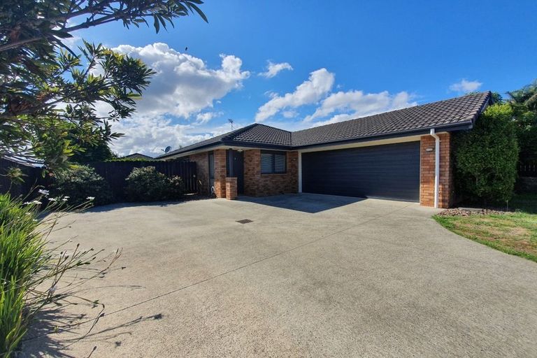 Photo of property in 38 Ranchod Terrace, Pukekohe, 2120
