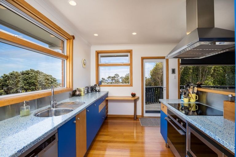 Photo of property in 31 Scott Street, Moturoa, New Plymouth, 4310