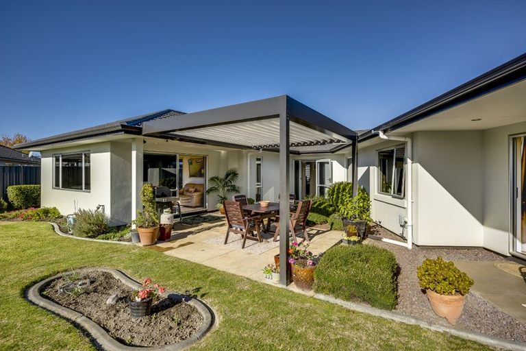 Photo of property in 10 Milford Place, Poraiti, Napier, 4112