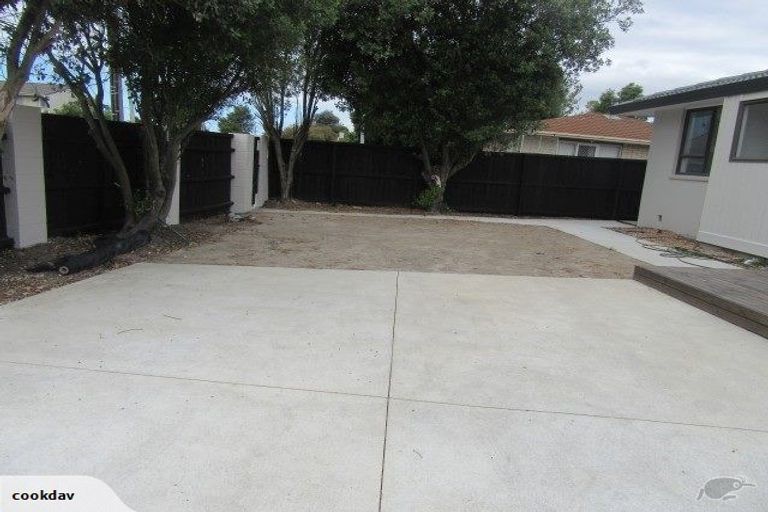 Photo of property in 1/471 Wairakei Road, Burnside, Christchurch, 8053