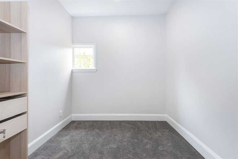 Photo of property in 42 Tilford Street, Woolston, Christchurch, 8062