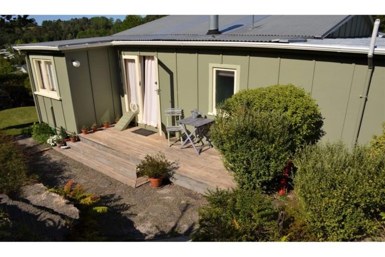 Photo of property in 11a Shepherd Road, Waipahihi, Taupo, 3330