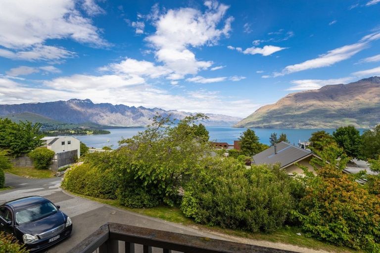 Photo of property in 6/4 Sainsbury Road, Fernhill, Queenstown, 9300